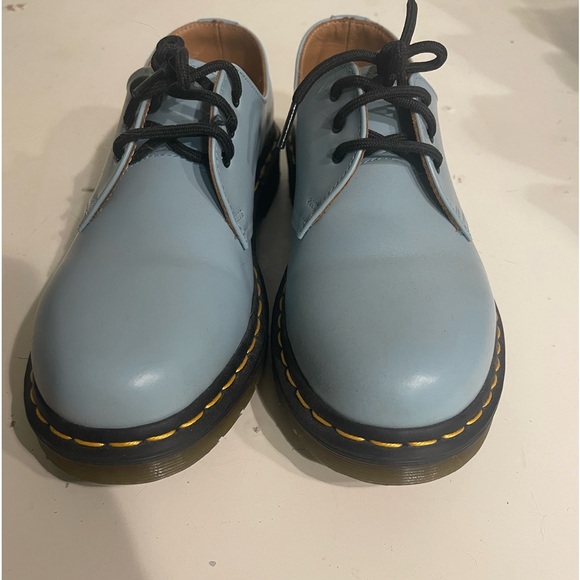 Women’s 9 - Picture 1 of 3